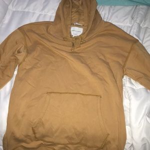 American Eagle sweatshirt 💛💛